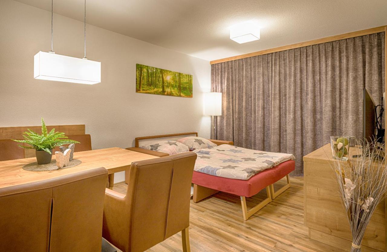 Ferienwohnung Feldberg - Residenz Grafenmatt エクステリア 写真